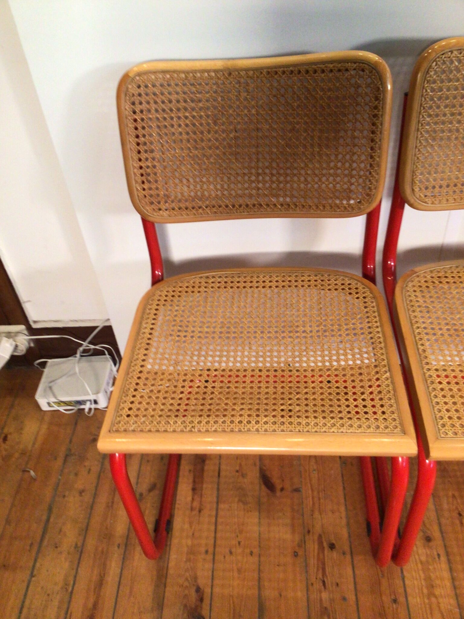 Set of 6 style dining chairs