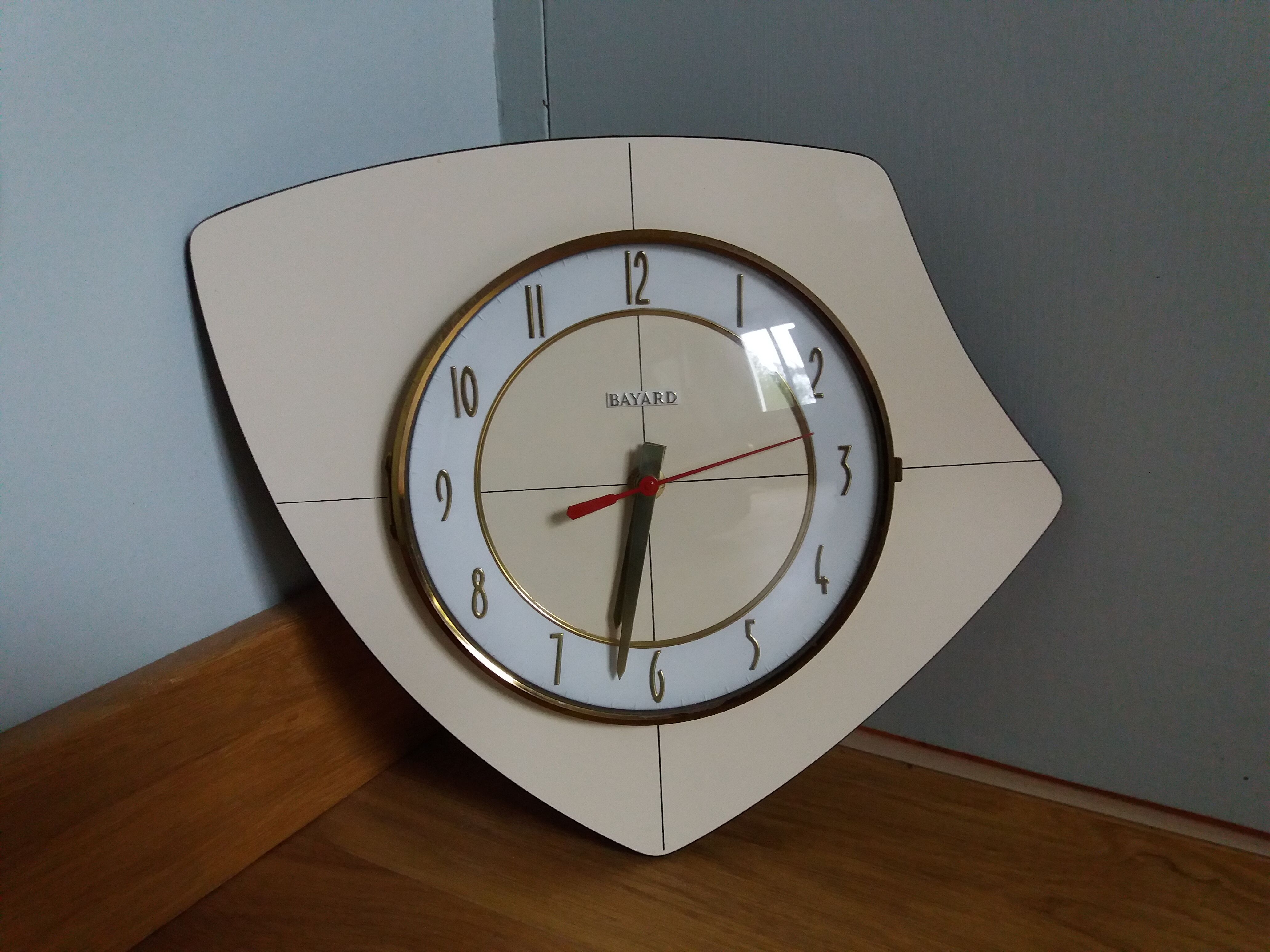 Formica Bayard wall clock