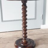 Pedestal table turned wooden foot