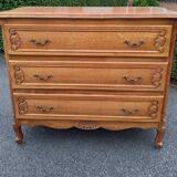 Commode en chêne massif