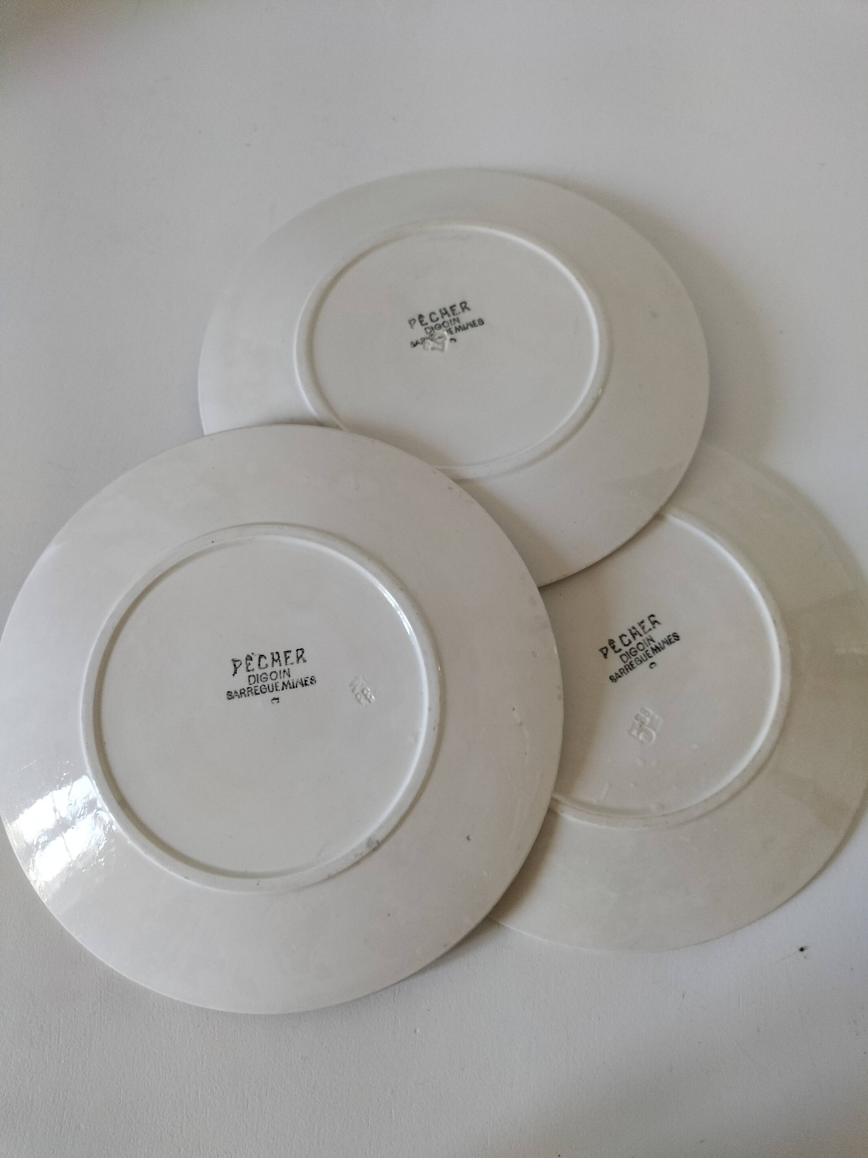 3 assiettes plates Digoin Sarreguemines modèle Pêcher