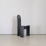 Ensemble de 4 chaises à repas brutalistes noires