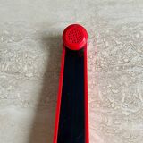 Robinet vintage rouge