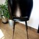 Chaise tonneau en skaï