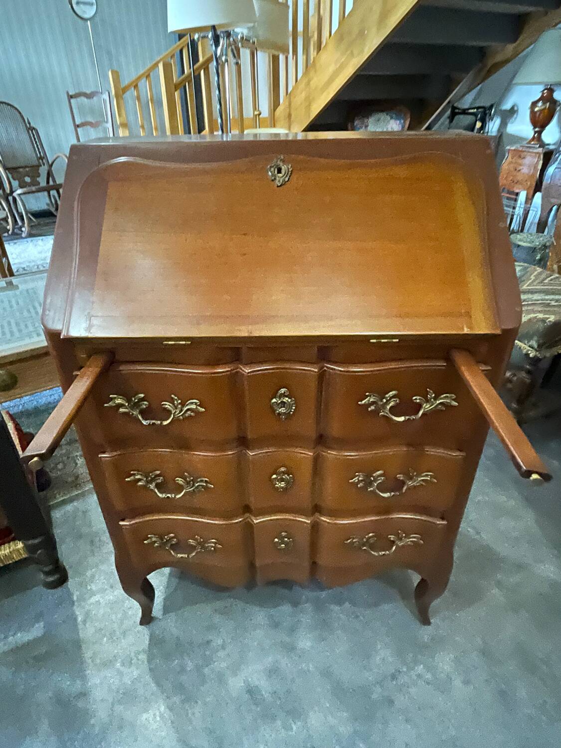 Louis XV style secretary in excellent condition