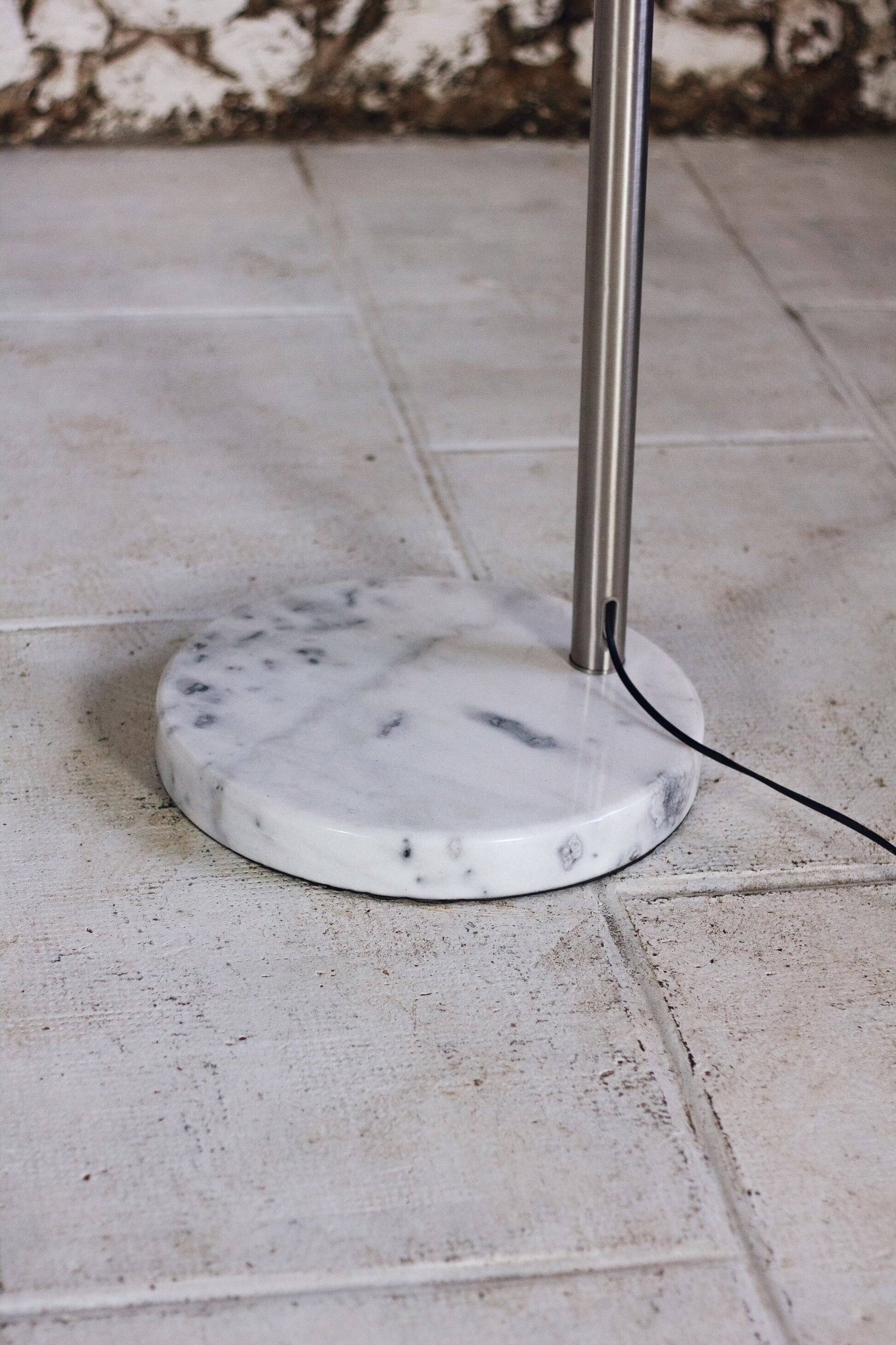 Arc floor lamp in chrome and marble, 1970