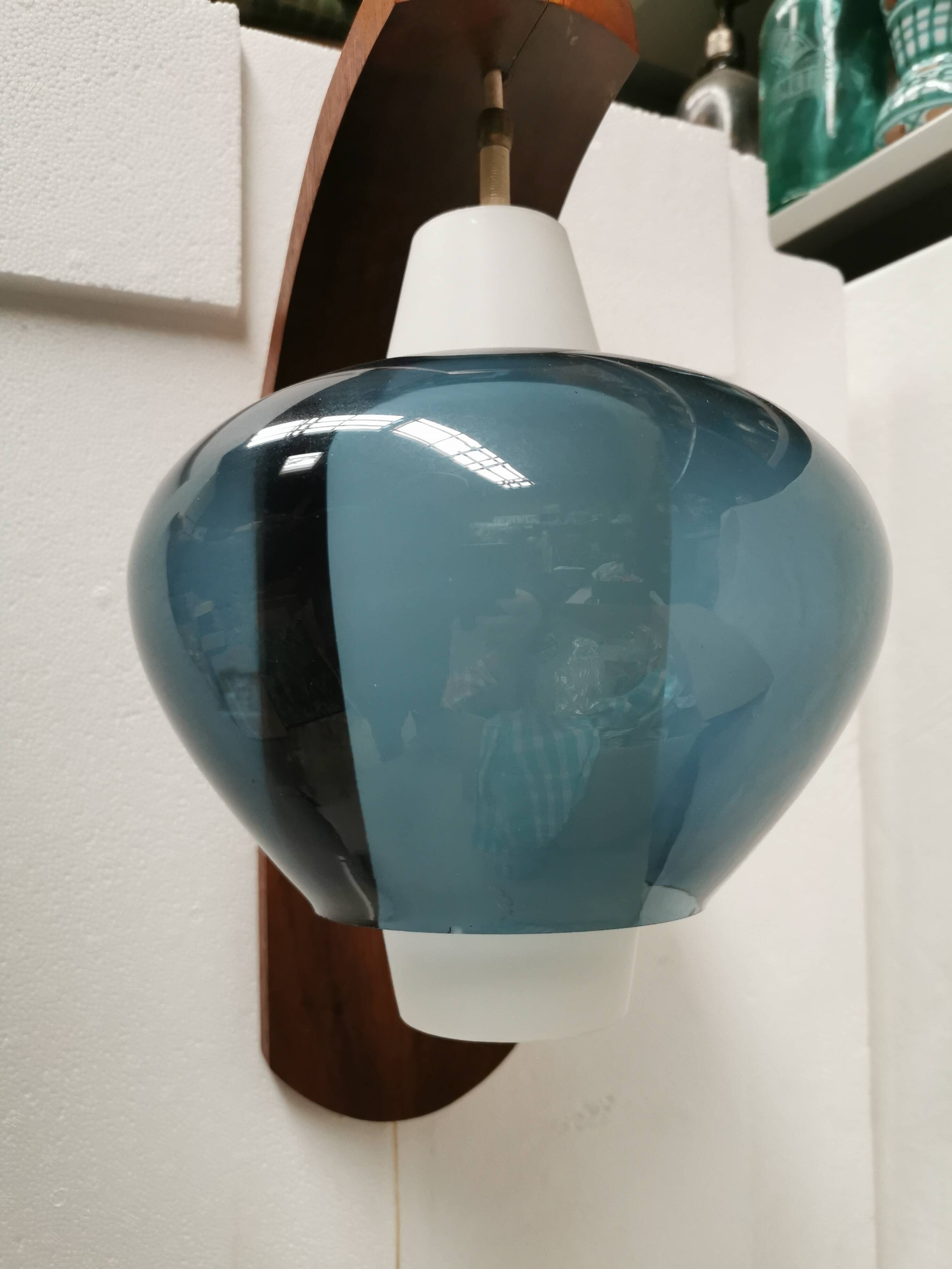 Vintage scandinavian wall light Louis Kalff