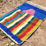 Traditional handwoven Berber rug, size 160 x 240 cm
