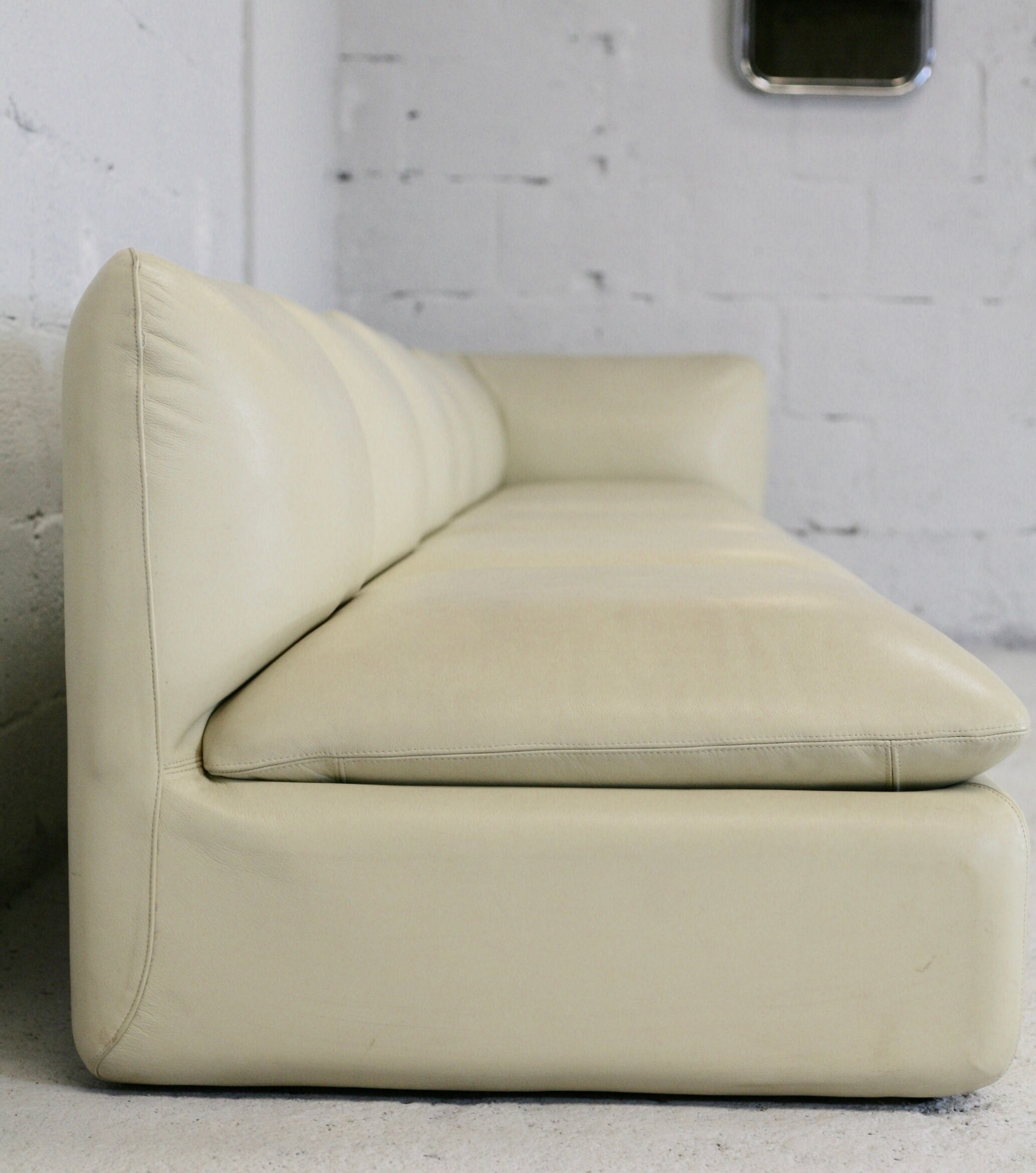Set of 5 leather armchairs, France 80