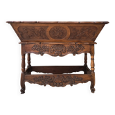 Provençal kneading trough in walnut from the 18th century.