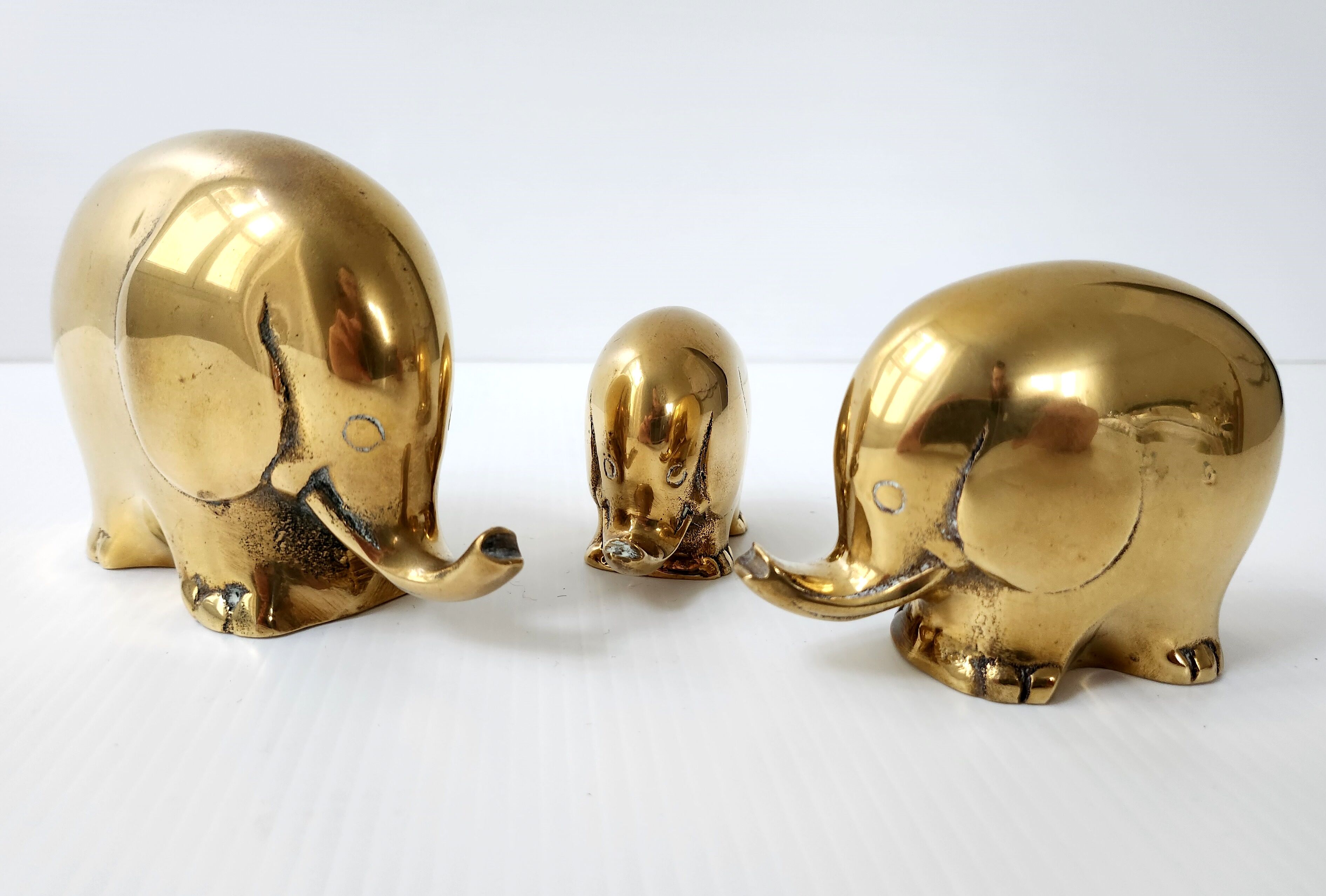 Suite de 3 éléphants en laiton vintage 1970