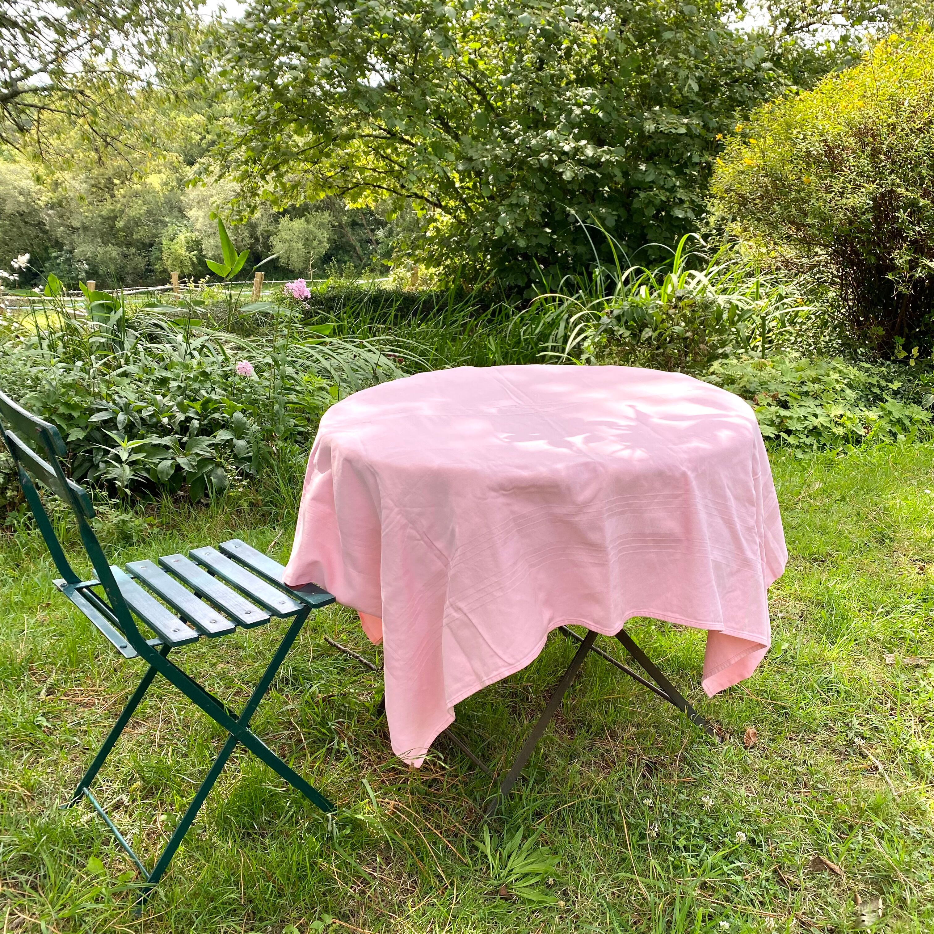 Vintage pink cotton tablecloth 140 X 130