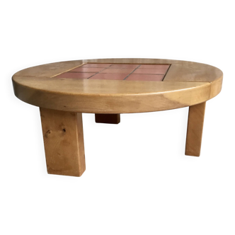Round coffee table in solid elm and terracotta tiles - tripod - 1970 design