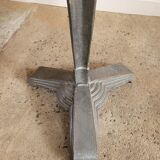 Table bistrot estampillée Louis Vuitton