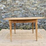 Oval farmhouse table 141.5 cm