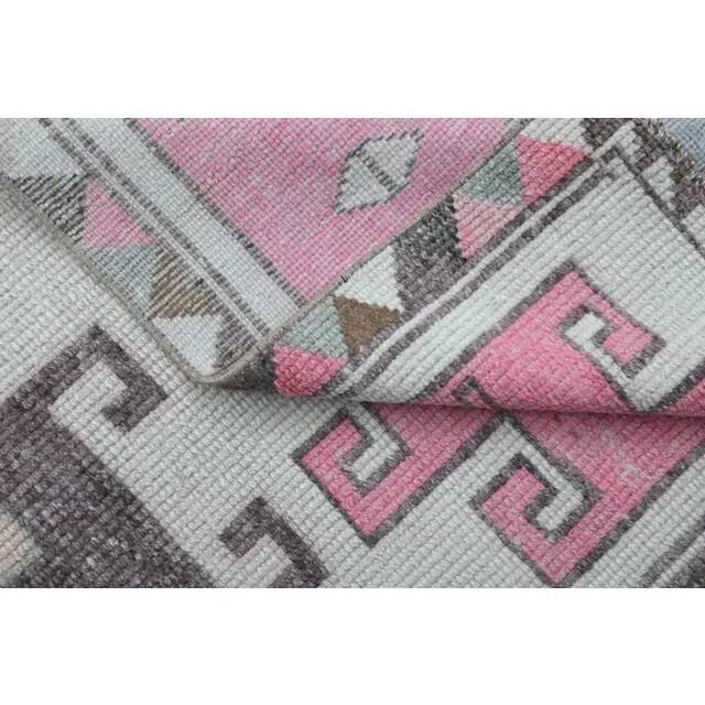 1970s Human Motif Turkish Vintage Oushak Handmade Wool Runner 92x327