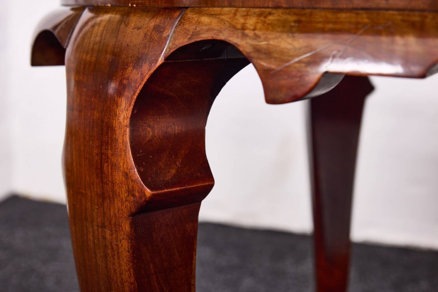 Lajos Kozma, ensemble de 7 pièces baroques Art Déco par Budapest Werkstatten 1920