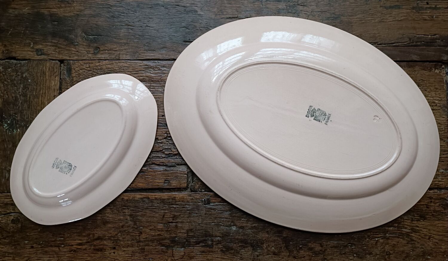 Digoin serving dish and relish