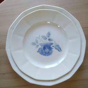 Round plate Digoin Sarreguemines Blue roses
