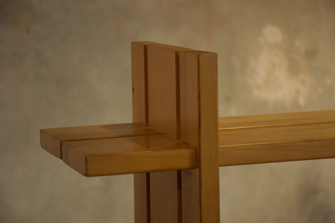 Shelf Savoie house Regain