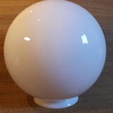 Globe 25cm en verre blanc ancien pour lampe suspension