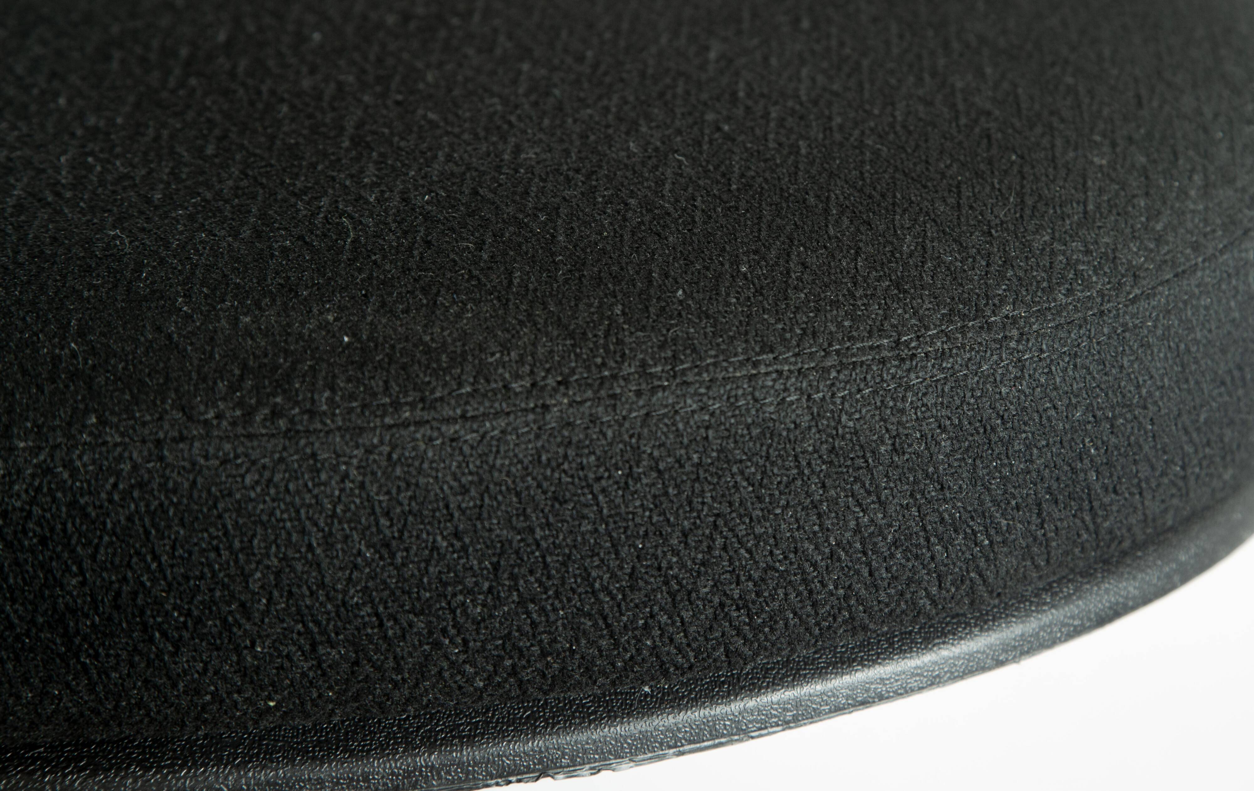 KEVI office chair, design by Jørgen Rasmussen, Knoll edition,