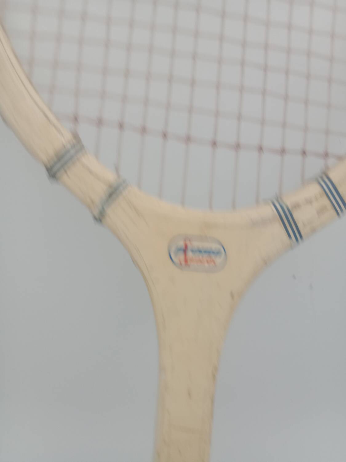 Raquette de tennis vintage