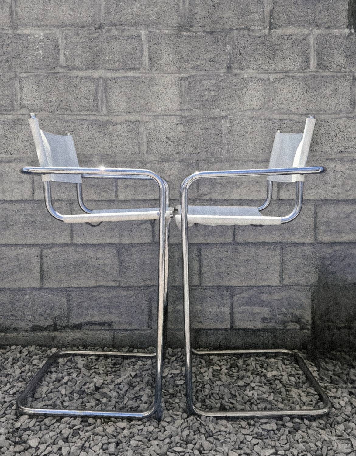 Italy 70's 2 leather bar stools