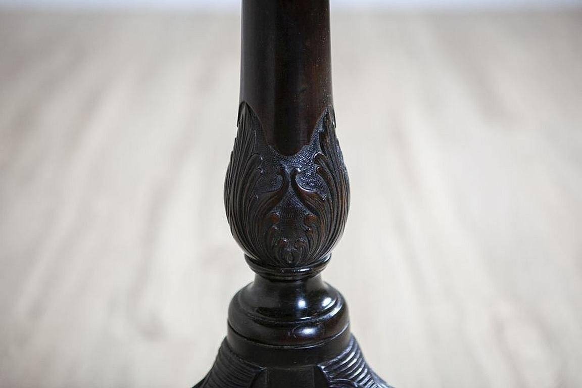 English Walnut Side Table with Tilted Top, 1890s