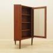Vitrine d'angle en teck danois sur pieds coniques, années 1960