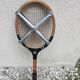 Raquette de tennis vintage