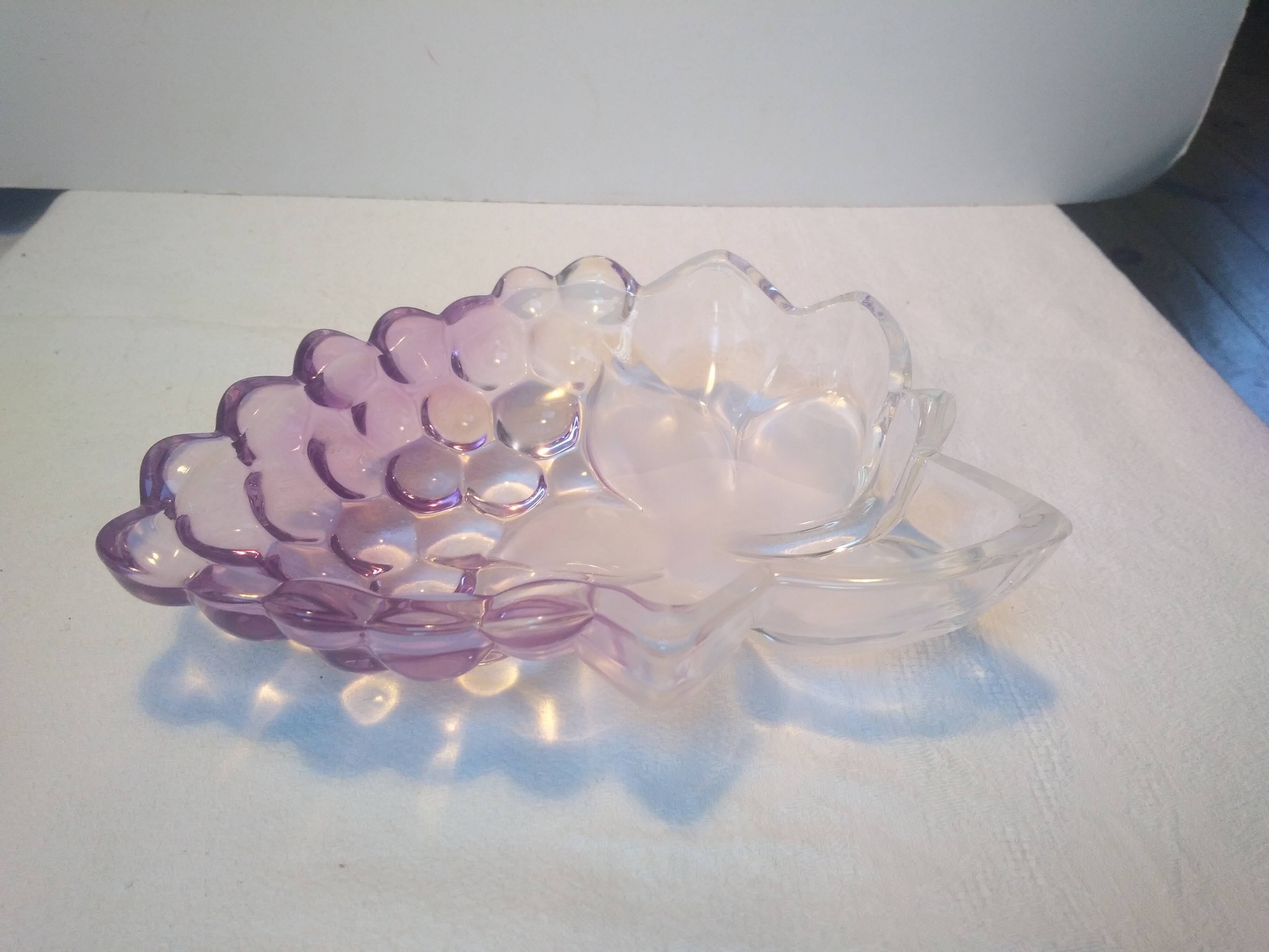 Empty thick glass pocket