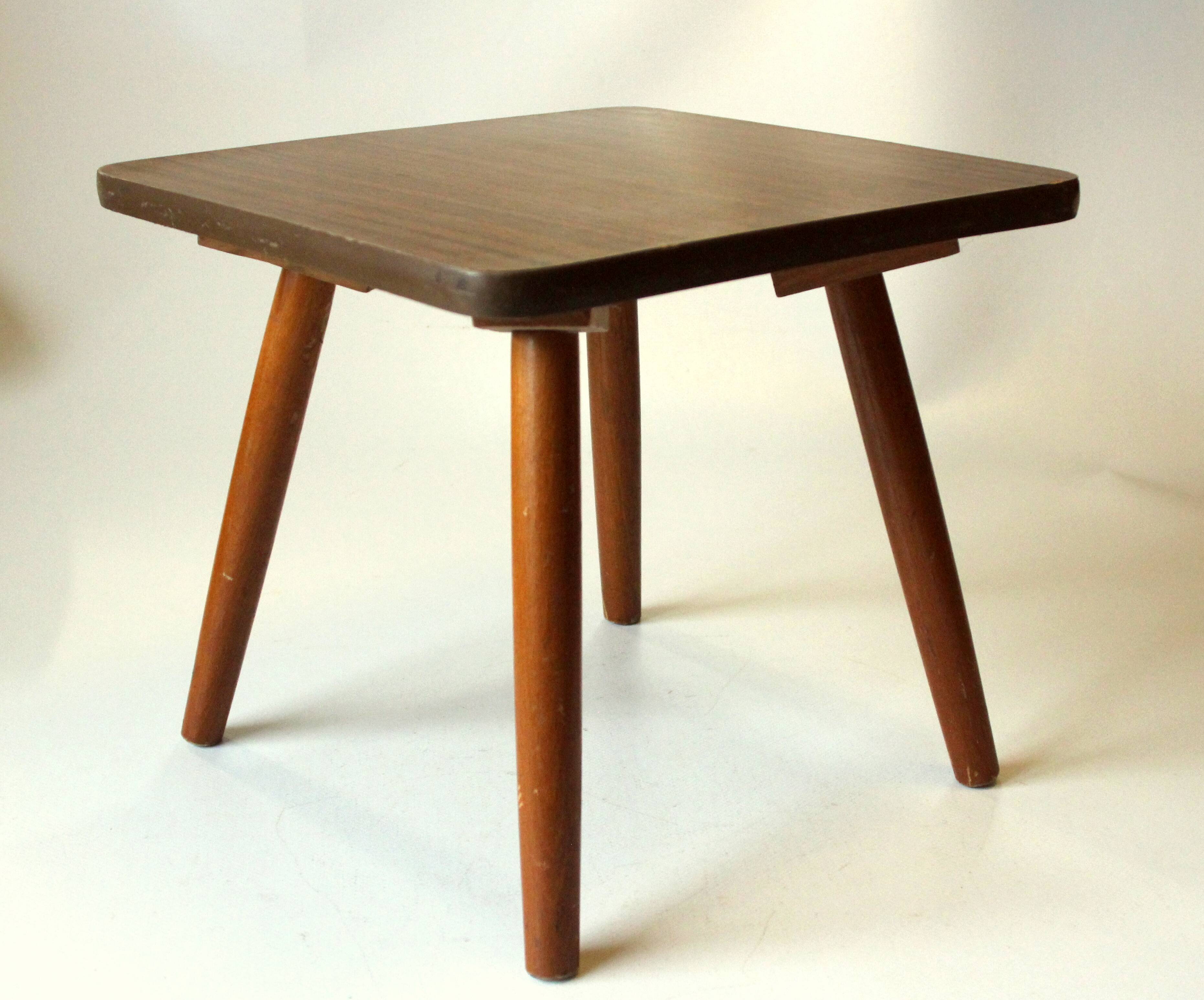 1950s Small wooden side table - plant stand - Vintage