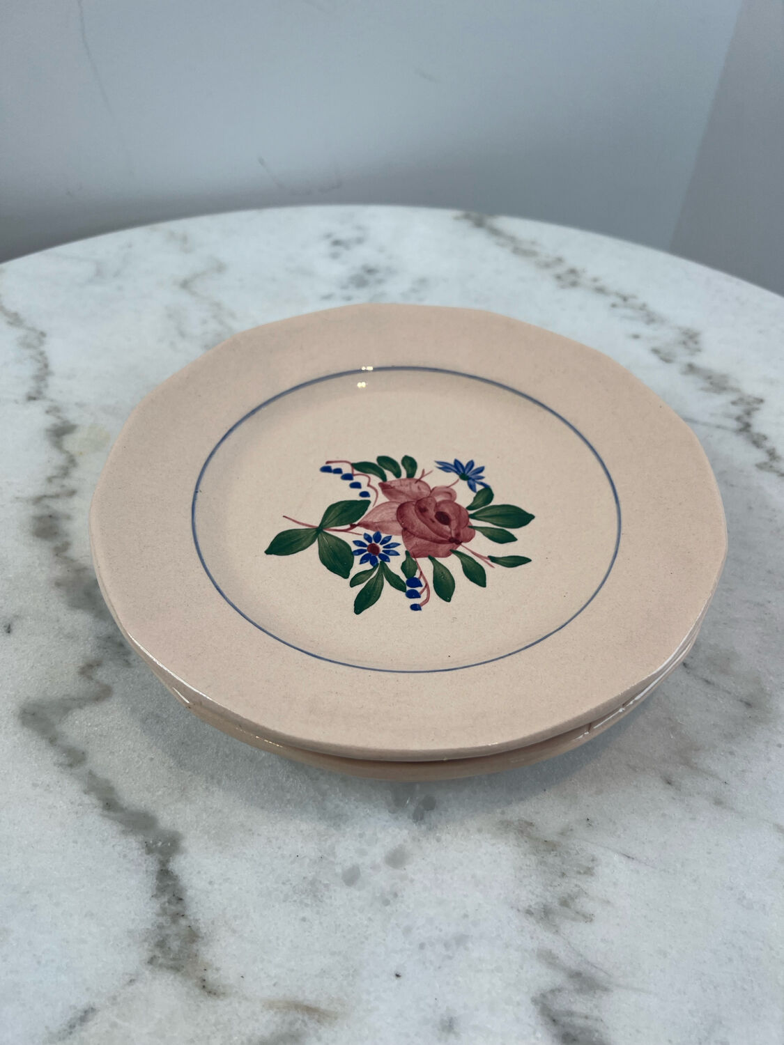 Set of four flat plates Sarreguemines Vosges