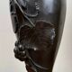 Paire de vases en bronze à patine noire