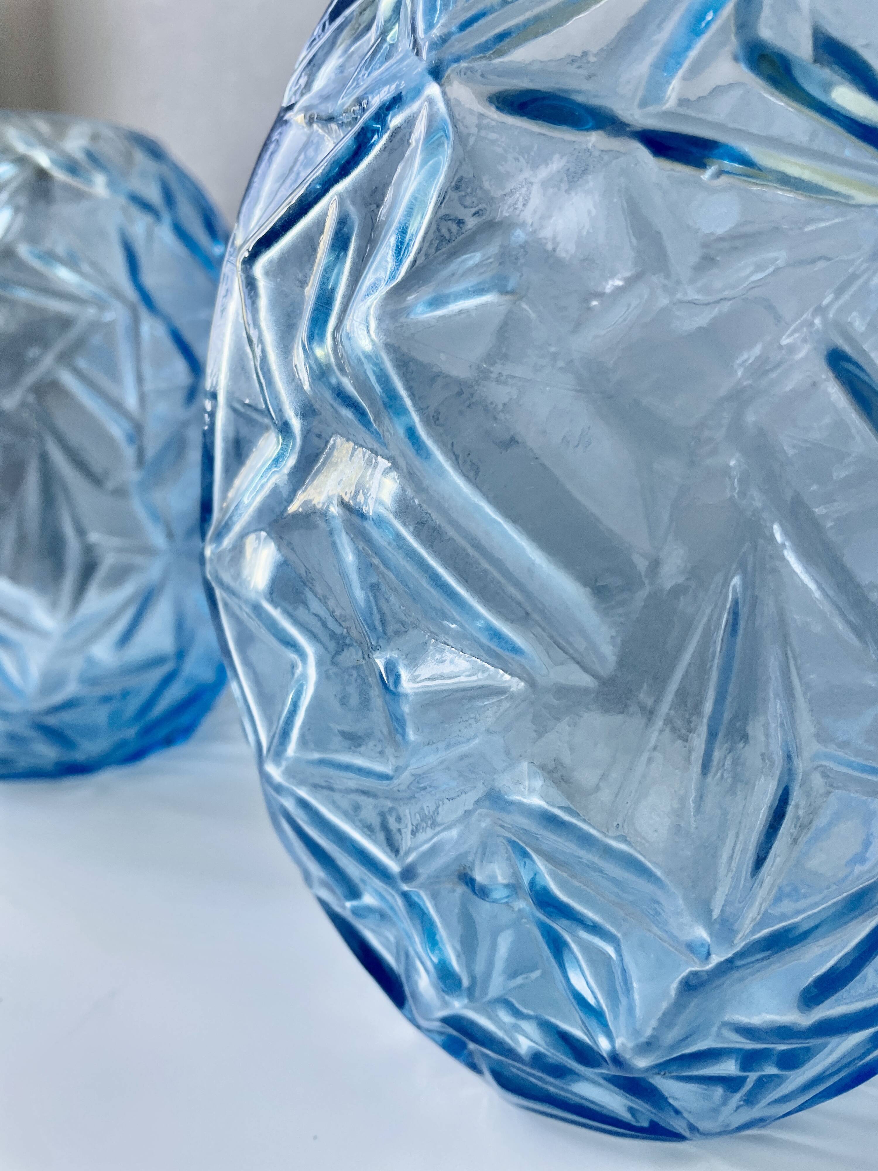 Pair of Art Deco vases in blue glass paste