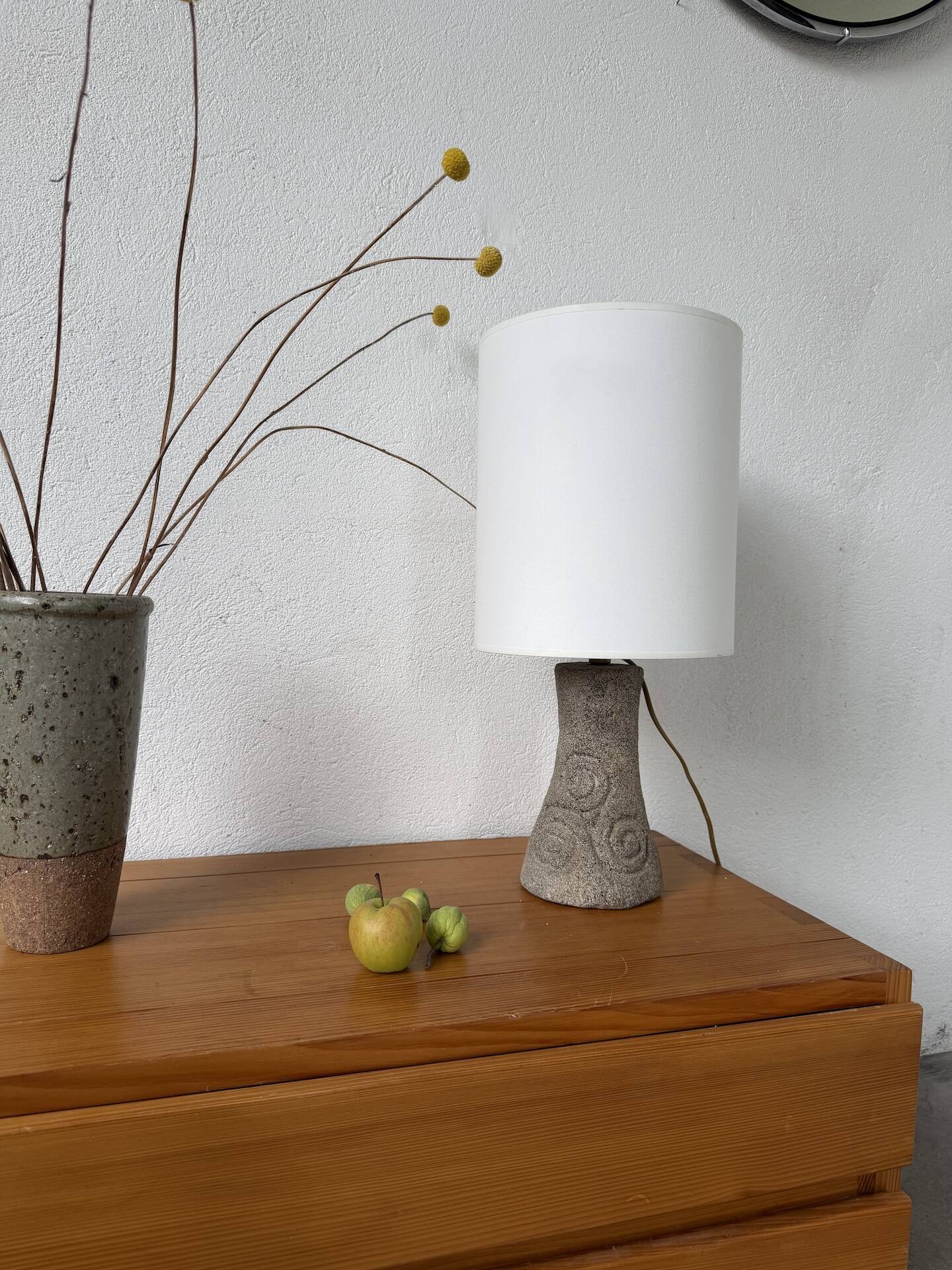 Lampe de bureau ou de table granit pierre sculptée 1970