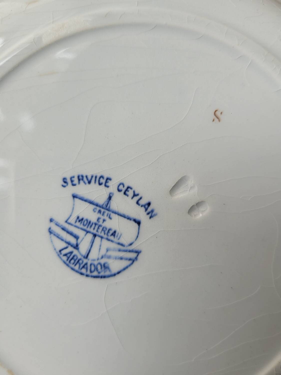 9 Ceylan soup plates from Creil and Montereau Labrador