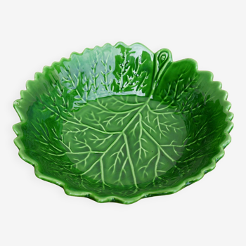 Vintage cabbage leaf salad bowl