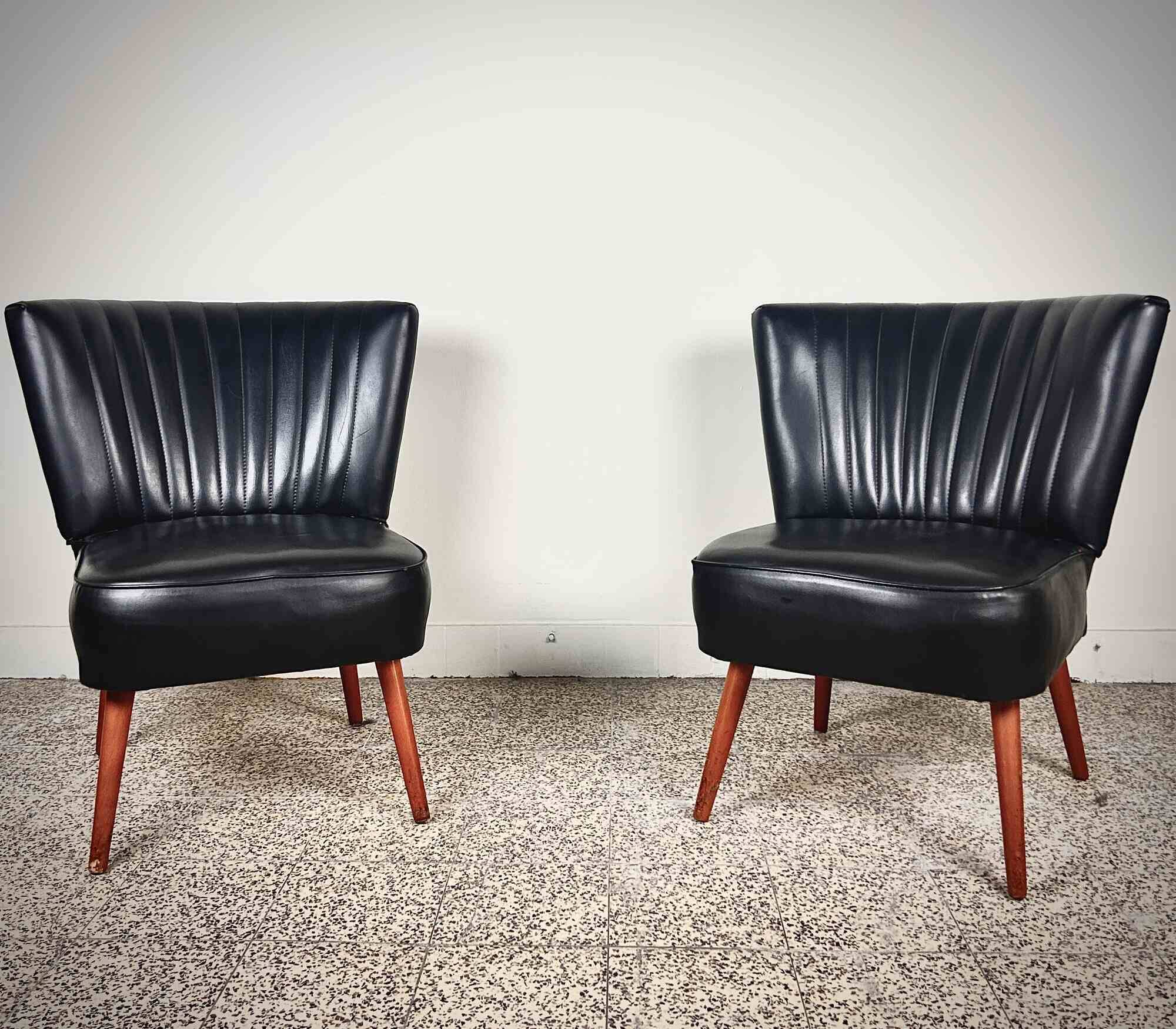 Pair of vintage club armchairs in black leatherette – 1950s