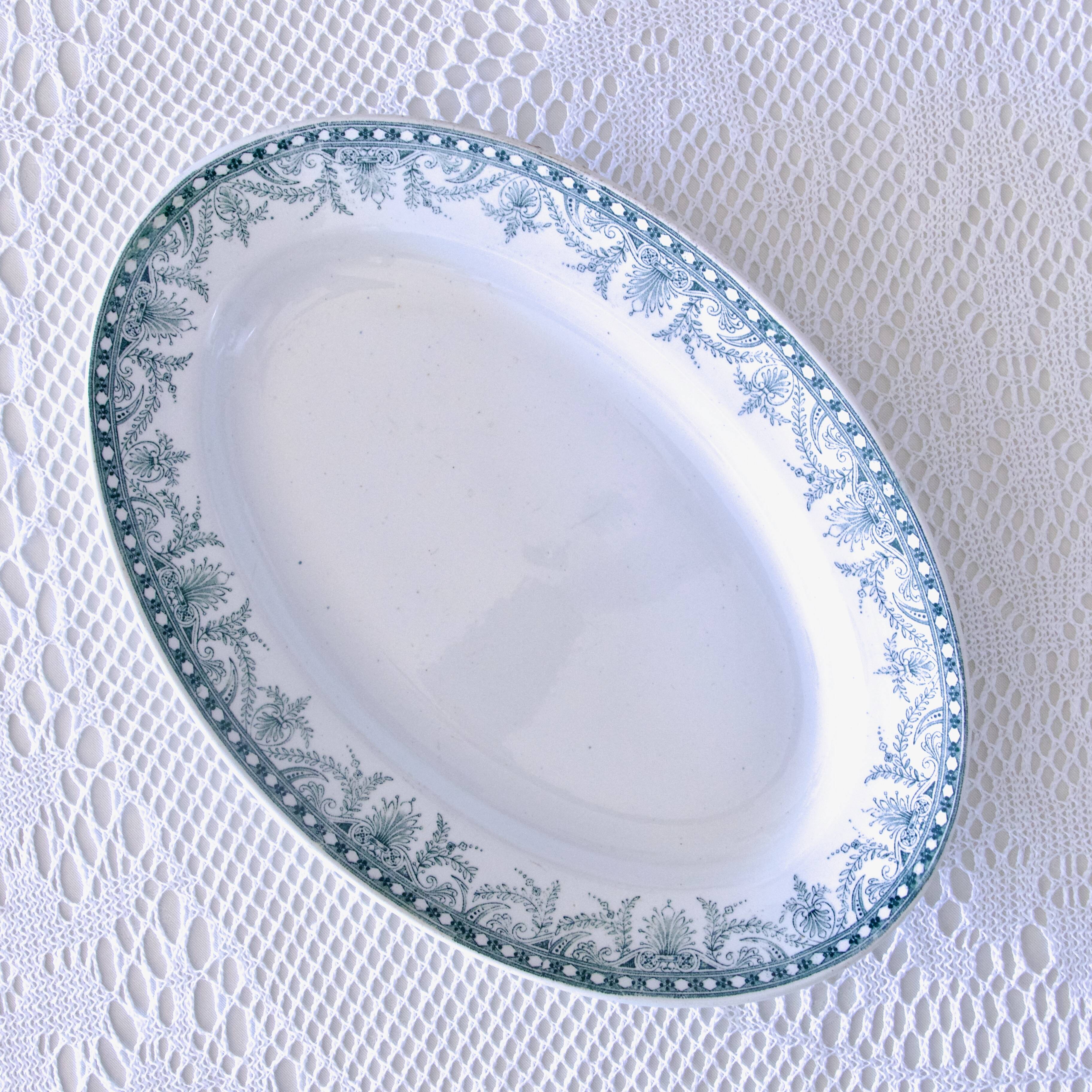 Large oval dish 19th century iron earth Wilbur Moulin des Loups