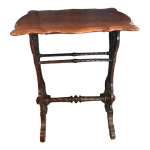 Table gueridon style art nouveau
