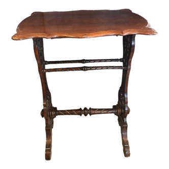 Art nouveau mahogany table with cut-out top