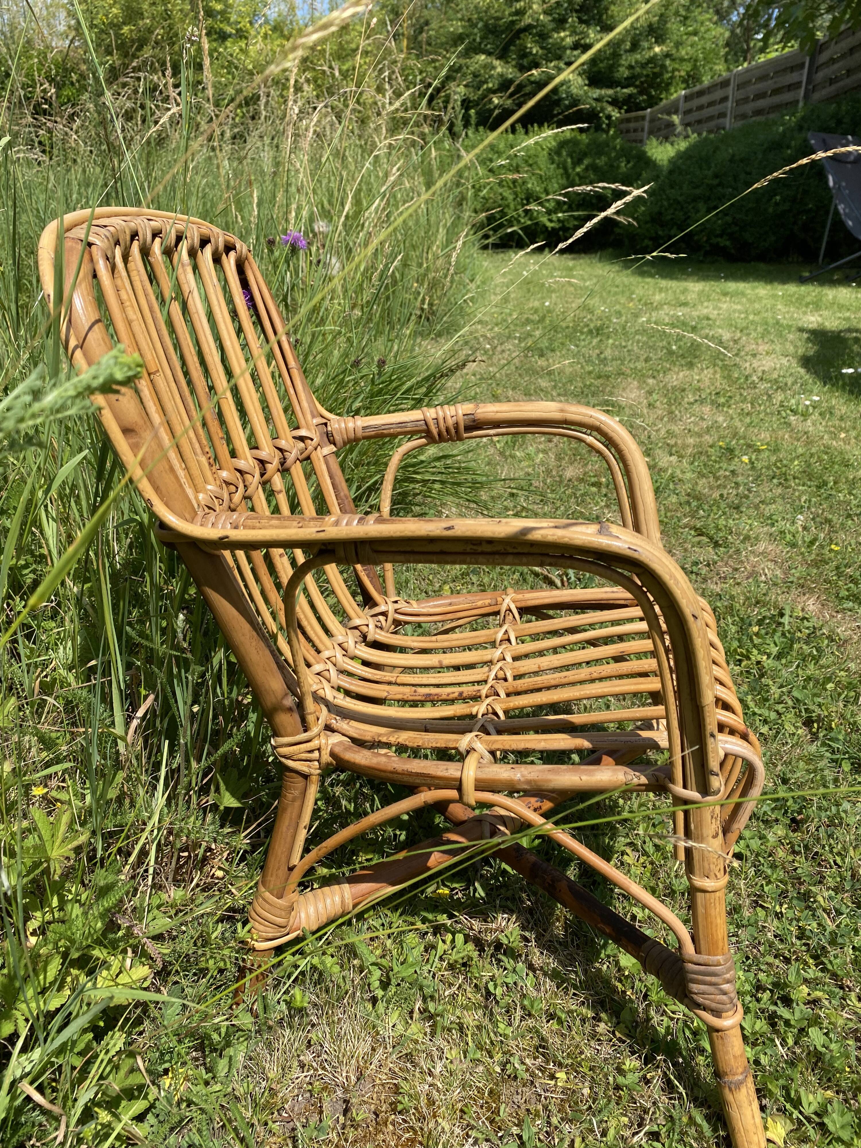 Fauteuil rotin enfant