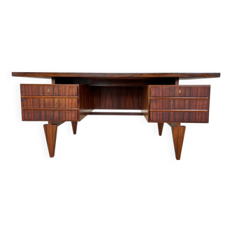 Bureau de direction en palissandre par Illum Wikkelsø, années 1970.