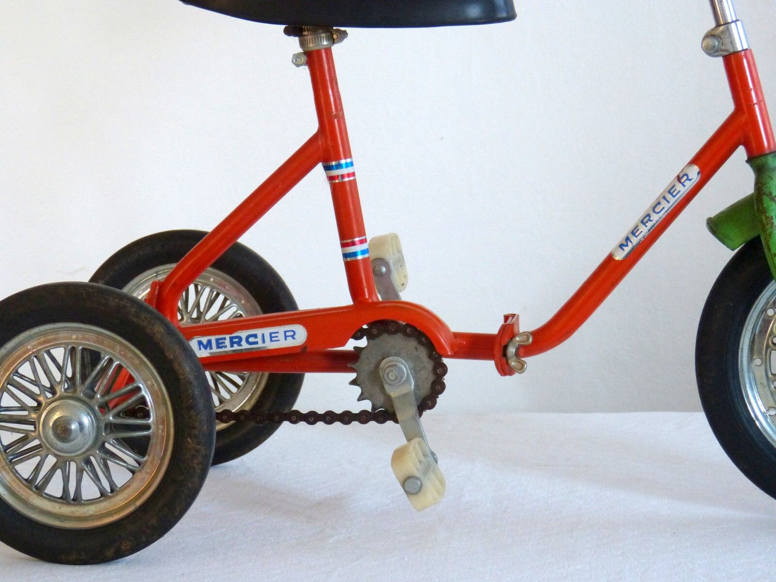 Foldable child tricycle Mercier orange vintage 70s