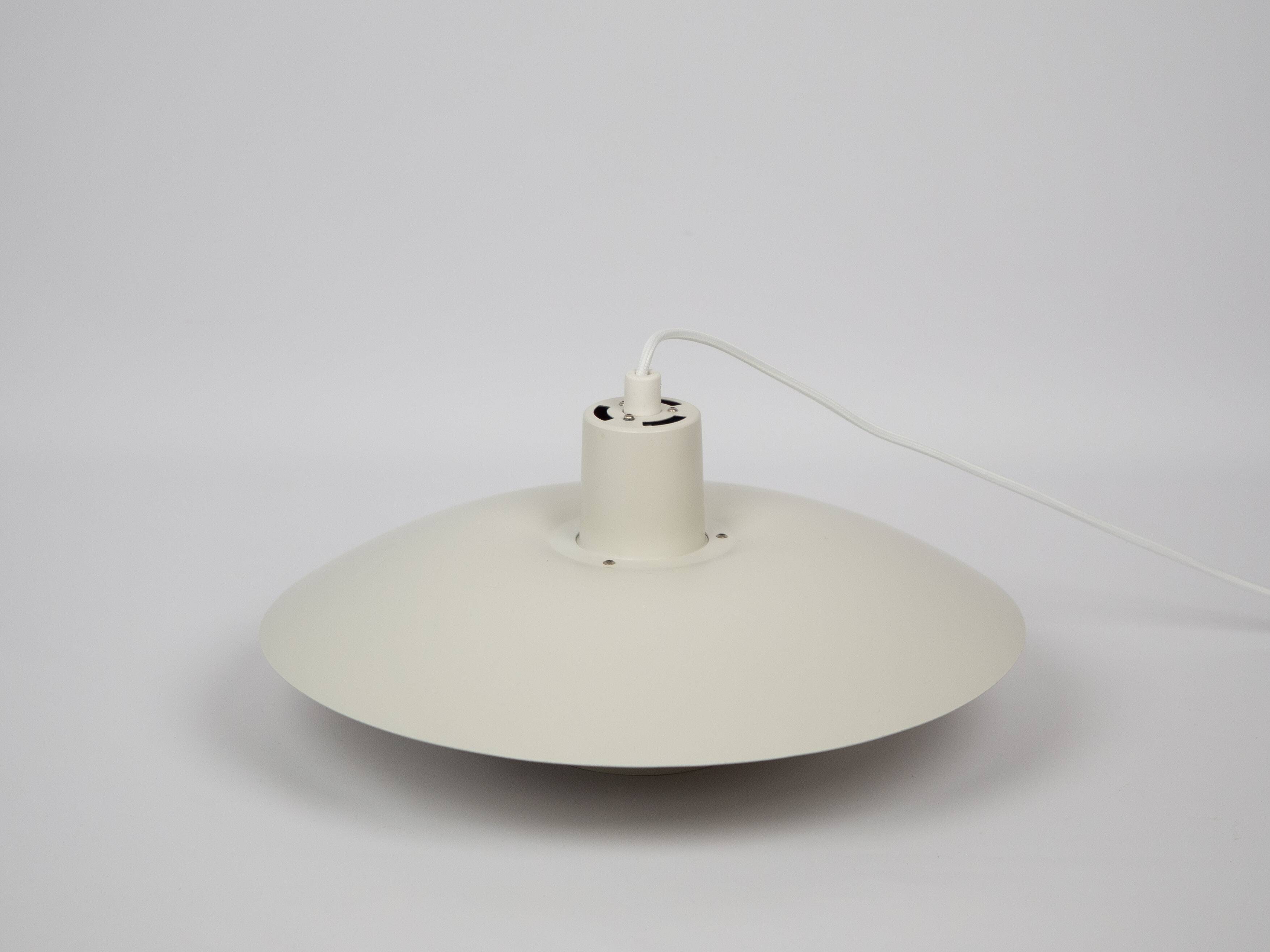 Danish vintage pendant lamp PH 4/3 by Poul Henningsen, Louis Poulsen, 1966