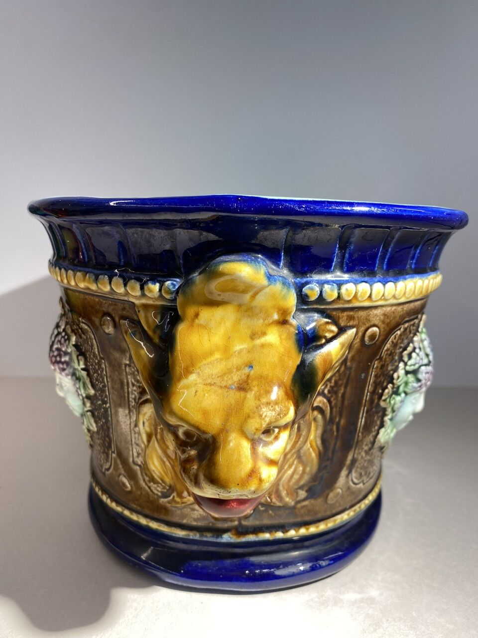 Slip, pot cache, nineteenth century early twentieth century