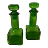 2 flacons en verre de couleur verte avec bouchon verre