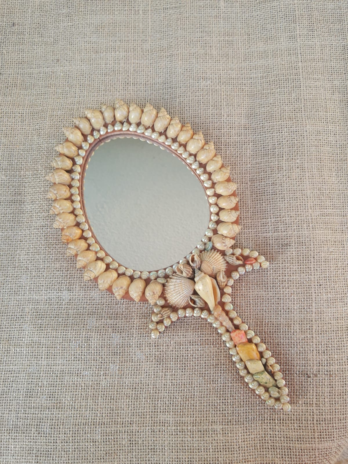 Hand or hanging mirror kitsch shells